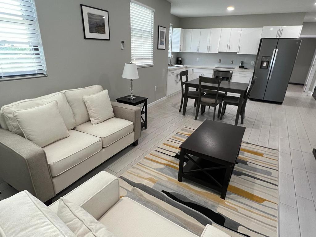 باستير Hillsboro Condominiums المظهر الخارجي الصورة